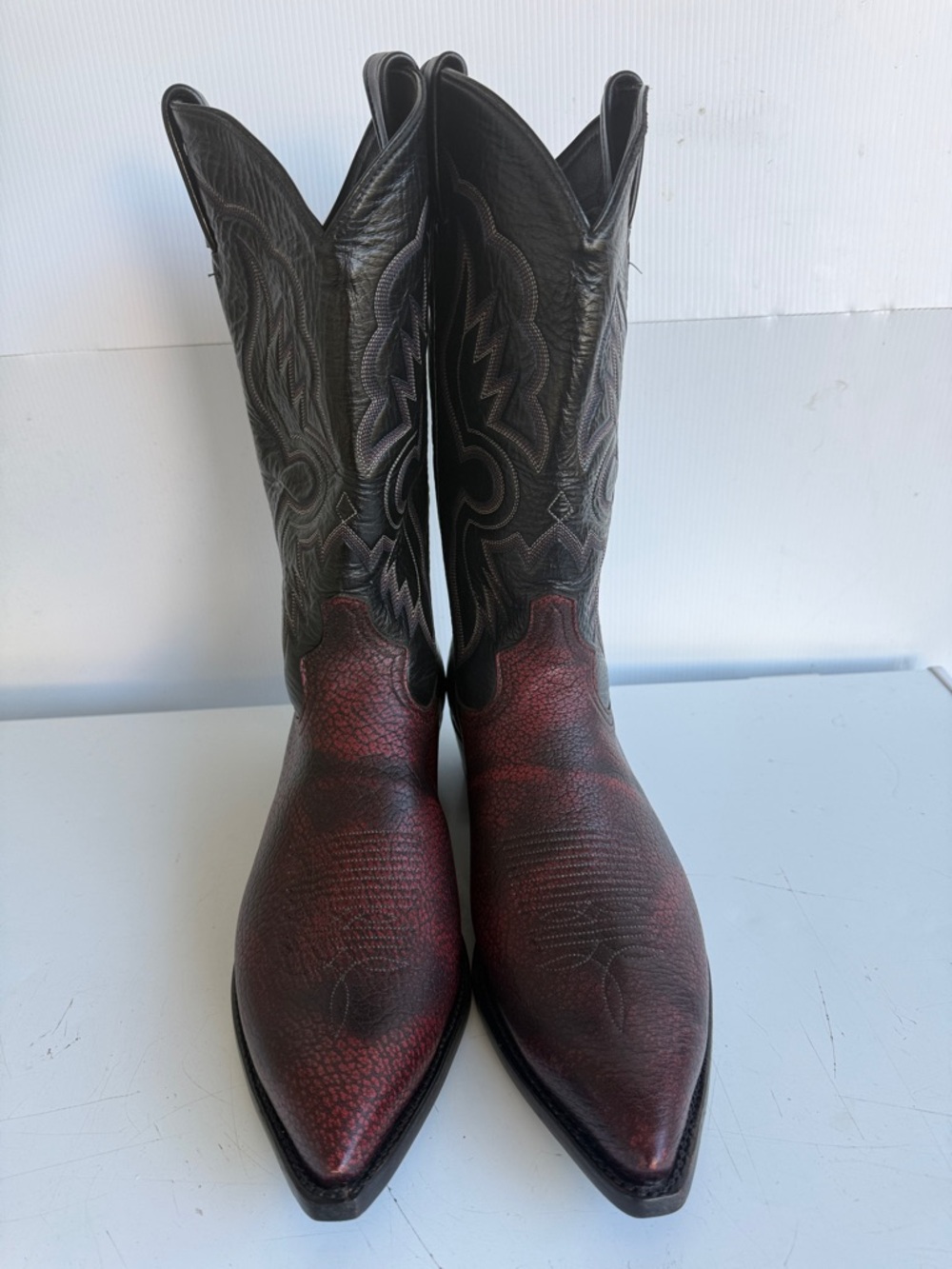 TONY LAMA COWBOY WESTERN BOOTS SIZE 12 D BLACK CHERRY PERFECT CONDITION - Picture 2 of 11